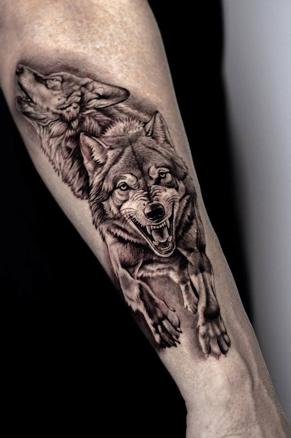 Black and gray realism wolf tattoo by Cihan Pohrenk in Venice, Los Angeles